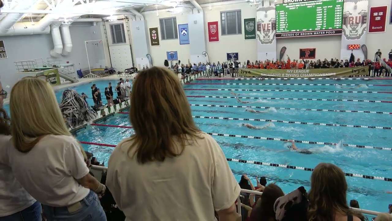 800 Free Relay