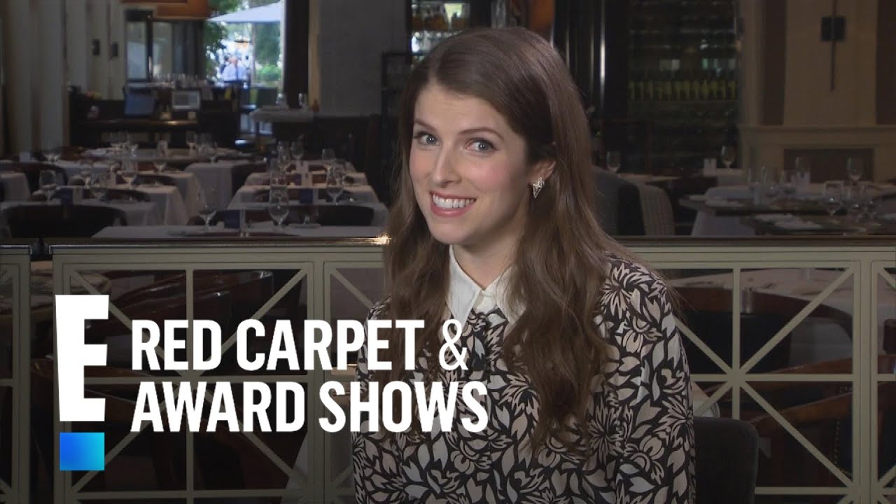 Anna Kendrick Recalls 'Rapid Fire' Firsts | E! Red Carpet & Award Shows