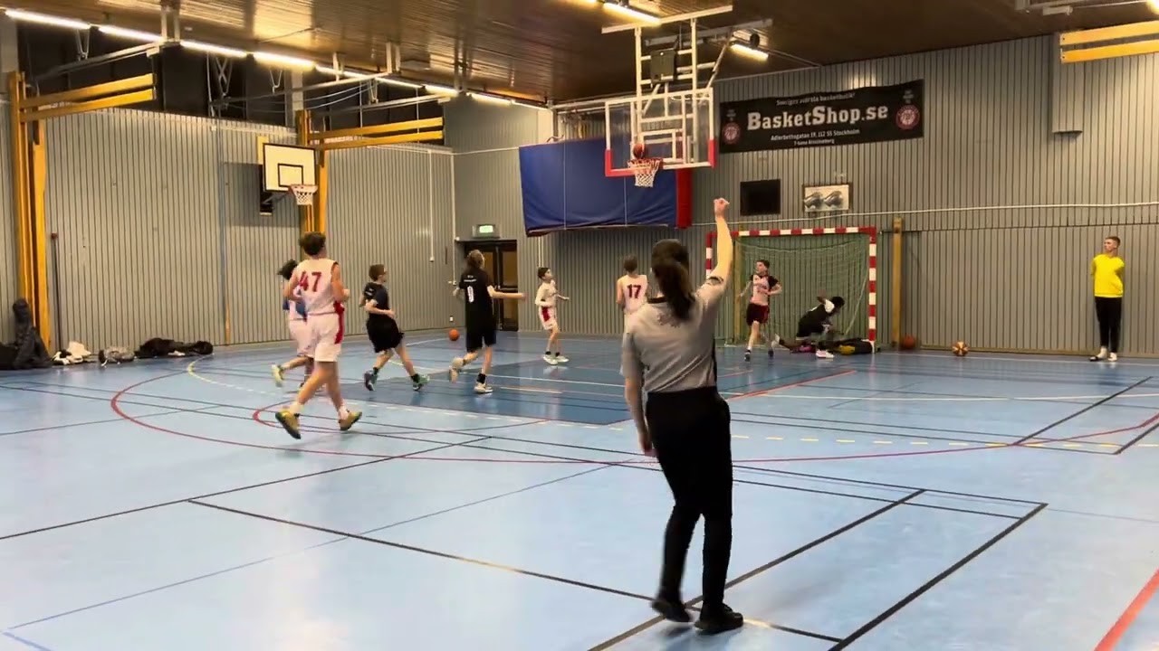 Blackeberg Röd v Fryshuset Svart (53-38) Del 1
