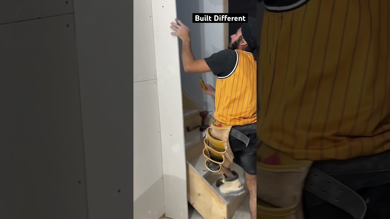 How to install the 6 inch drywall piece (fast) #drywallfinish#sidhumoosewala#hardwork