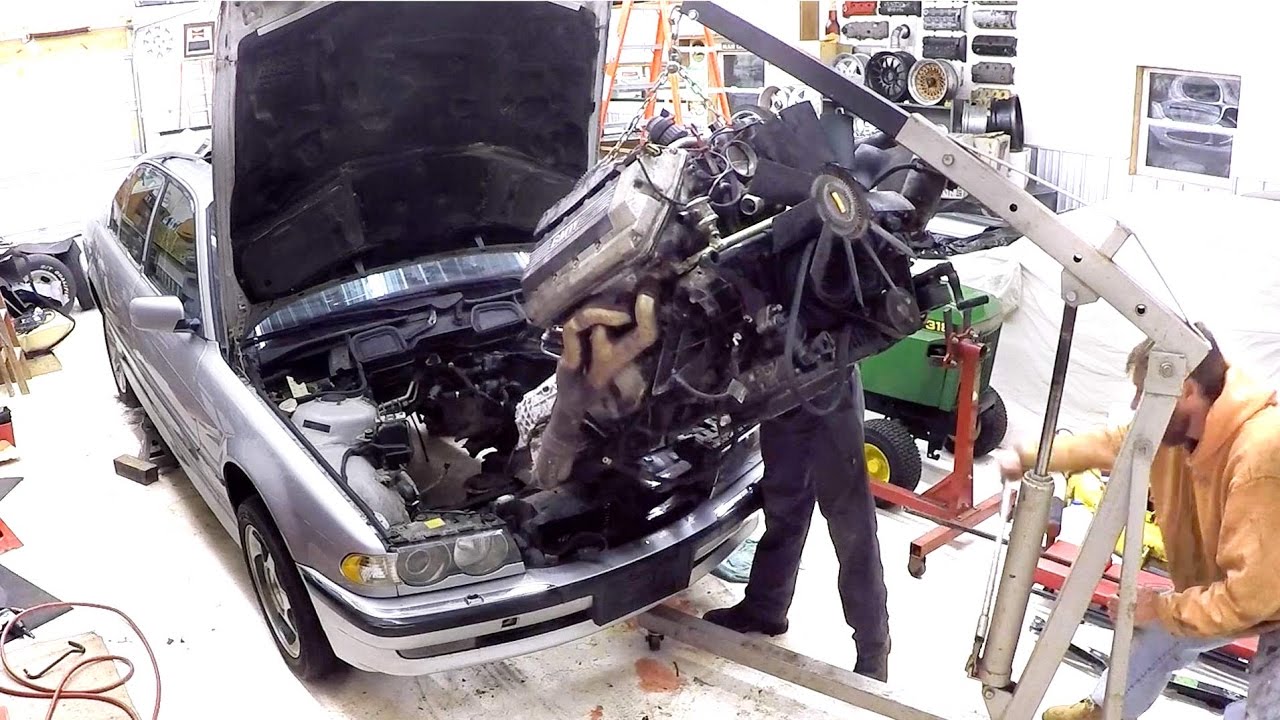 Removing Engine & Trans from a 2001 BMW 7-Series E38