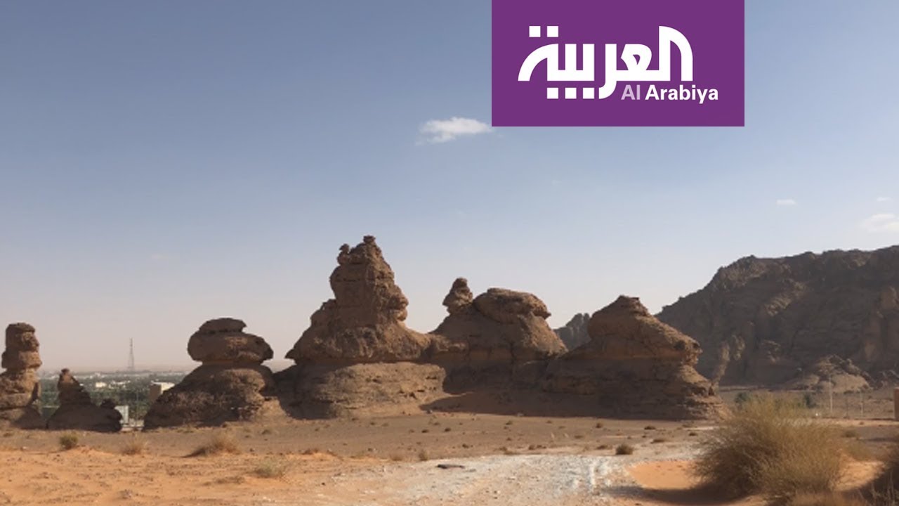 أم سنمان جبل يشكل متحفا فنيا مفتوحا