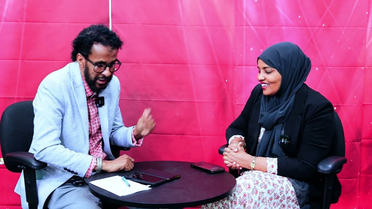 Ali Harare oo Wariye Sahra Abdi ka wareystay Warbaahinta Somali Coverage TV