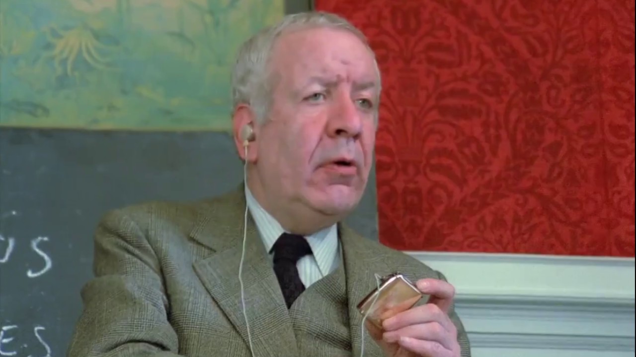 Les Sous-Dou&eacute;s (1980) - Je vous demande de parler plus fort