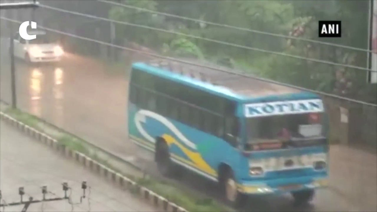 Heavy rain lashes Mangalore