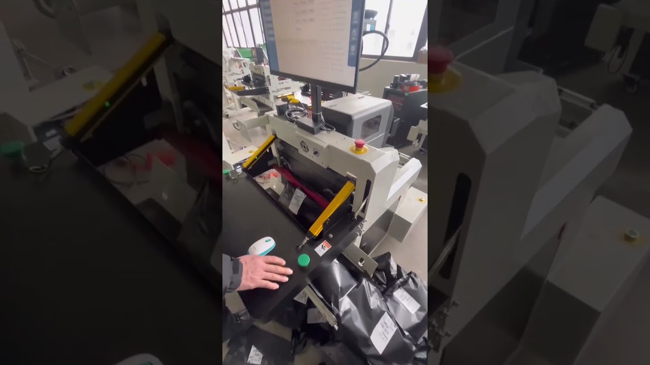 Whole All Electric Auto Fulfillment Bagging System Automatic Bagging Machine Poly Mailer Autobagger