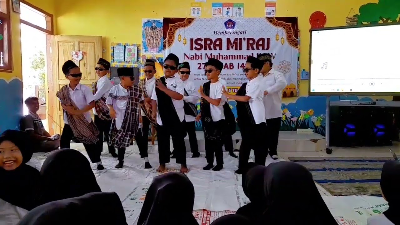 Tari Cari Berkah - Wali by kelas 3 SDN 3 TEMUREJO 
