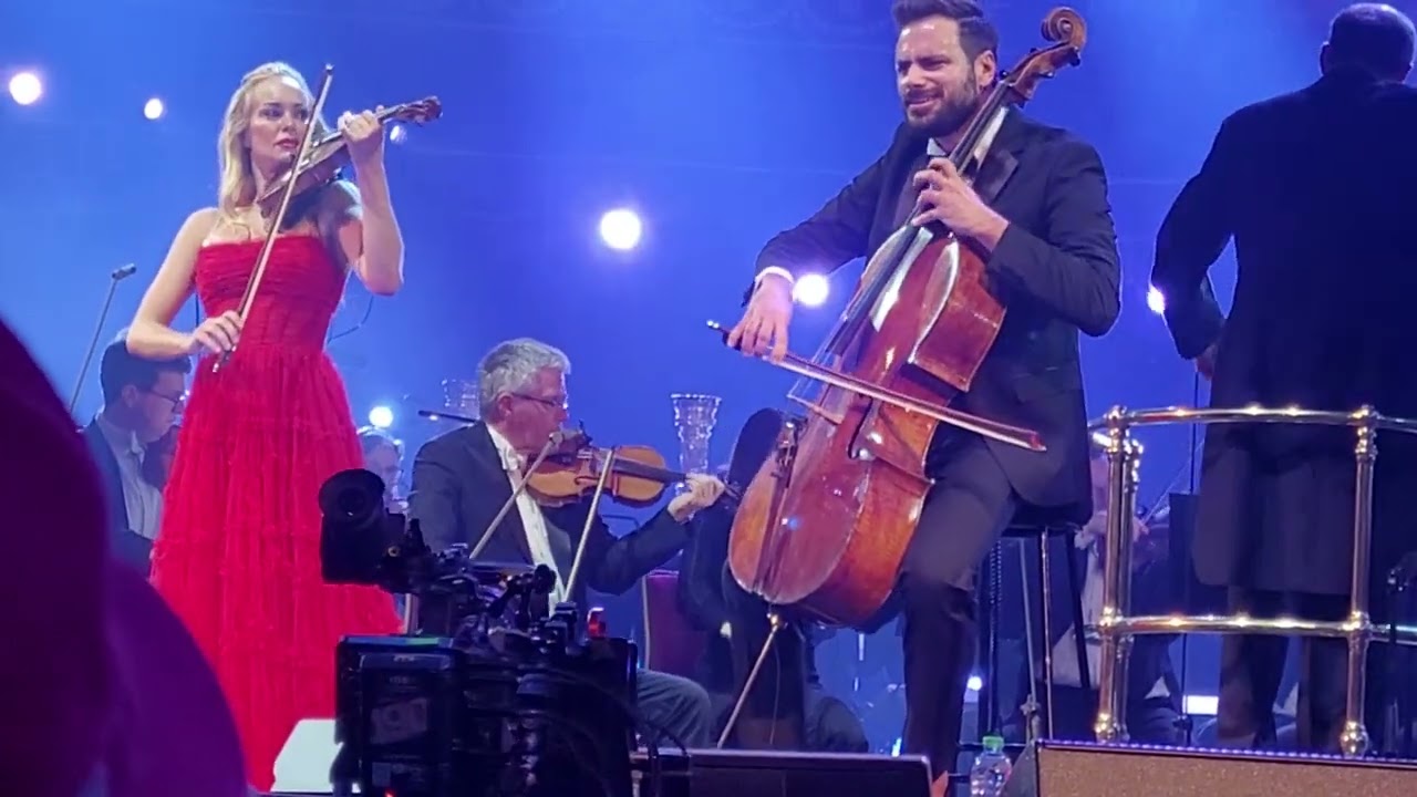 HAUSER & Caroline Campbell - Emmanuel 