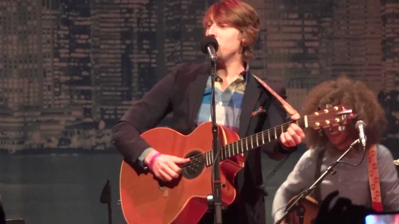 Eric Hutchinson - 