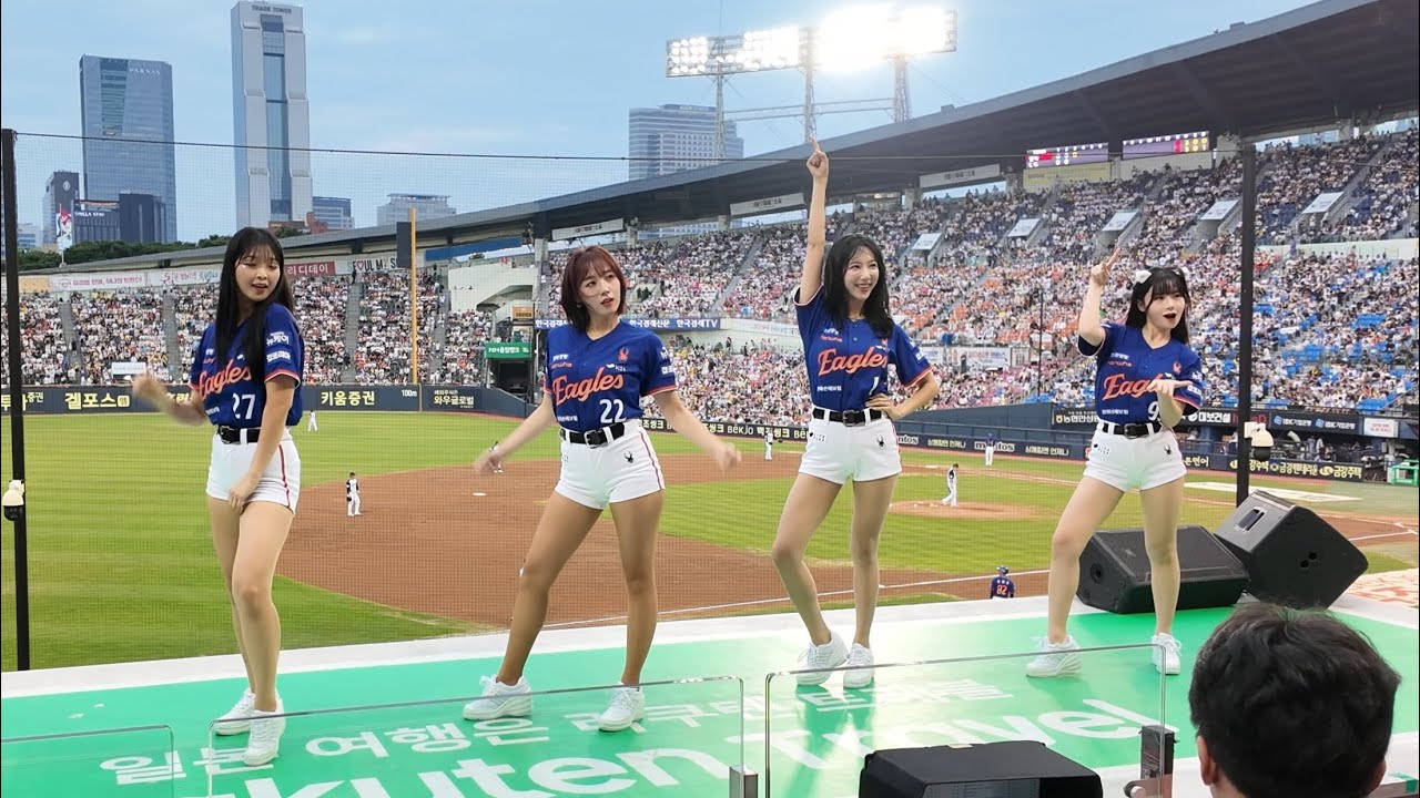 한화이글스 치어리더 공연 뛰어 250808