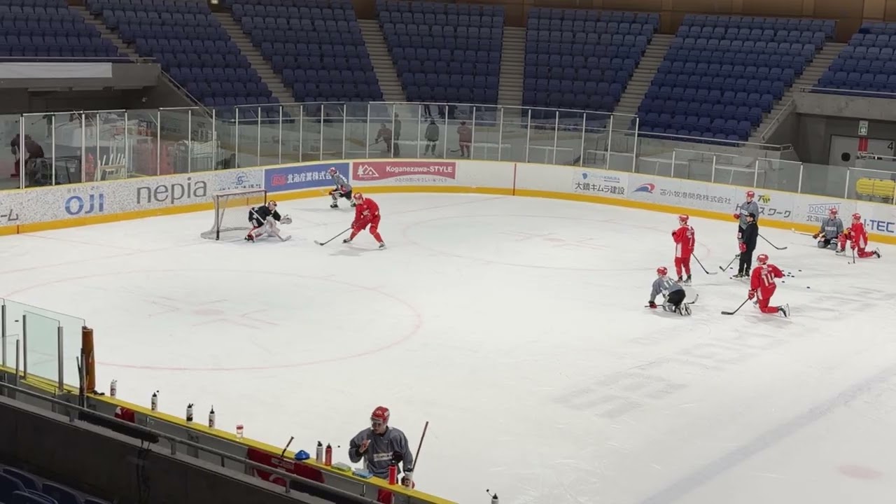 プロはどんな練習をするのか② One-on-one battle#アイスホッケー #ice hockey#レッドイーグルス北海道 #REH#アジアリーグアイスホッケー 