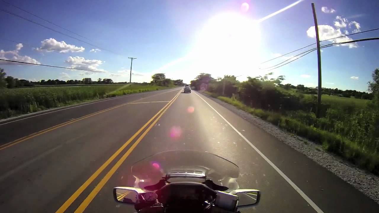 Streaming music using CarTunes