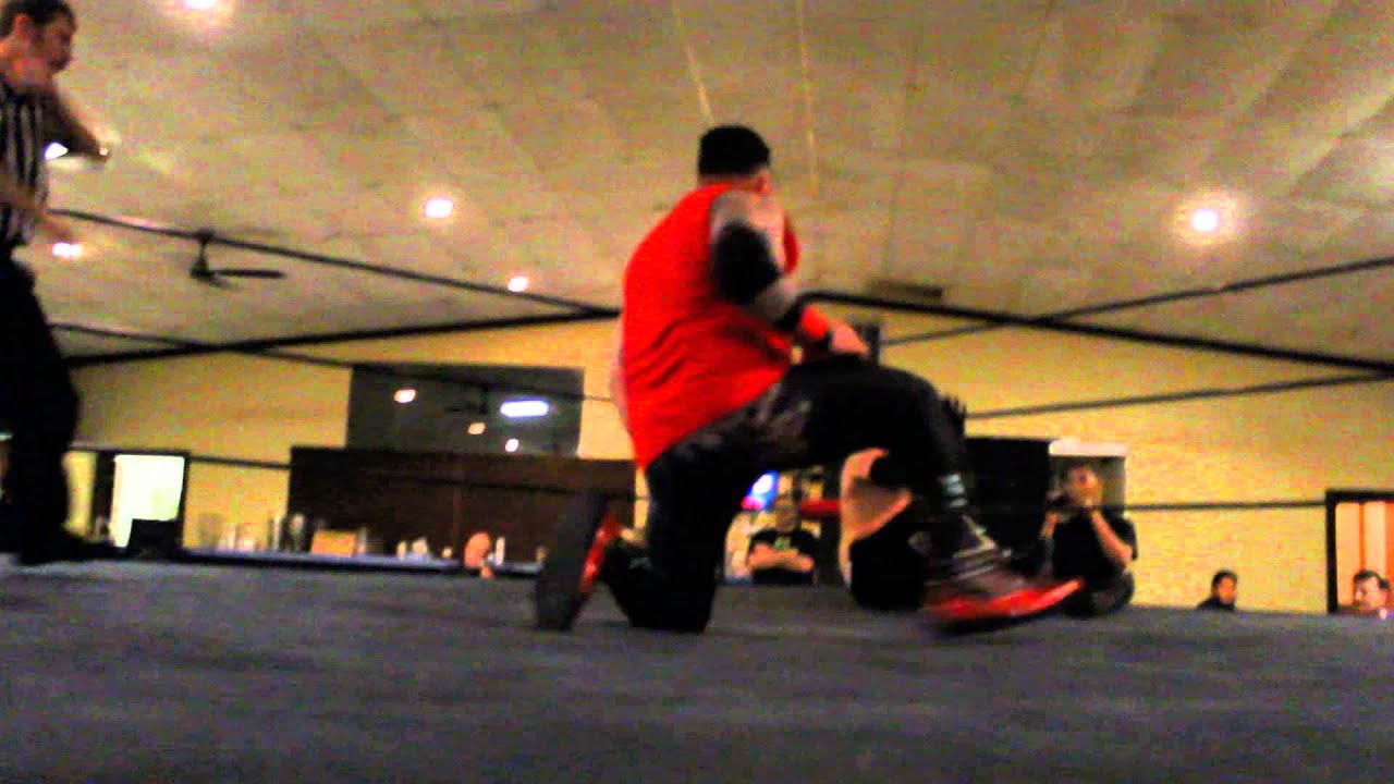 Zicky Dice VS. Shane Hollister 9.26.15 SCW Donahue, IA