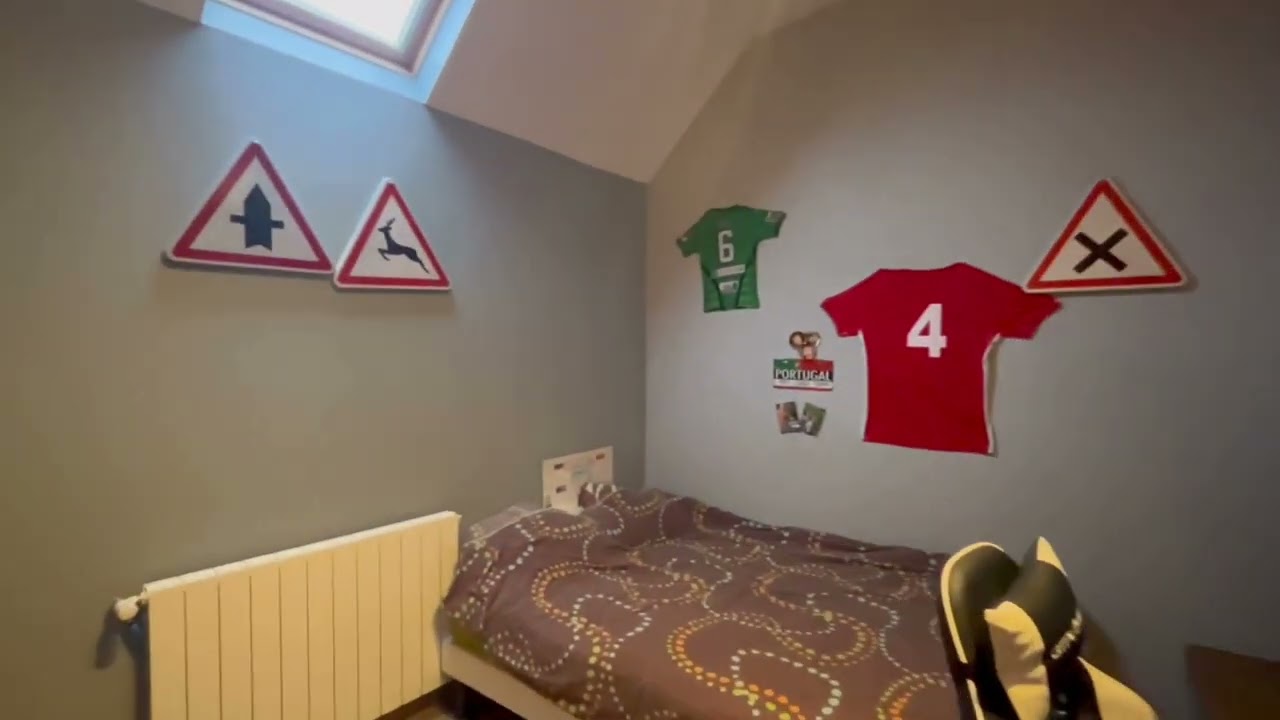 &Agrave; vendre maison de charme sur la commune de CREYS-MEPIEU