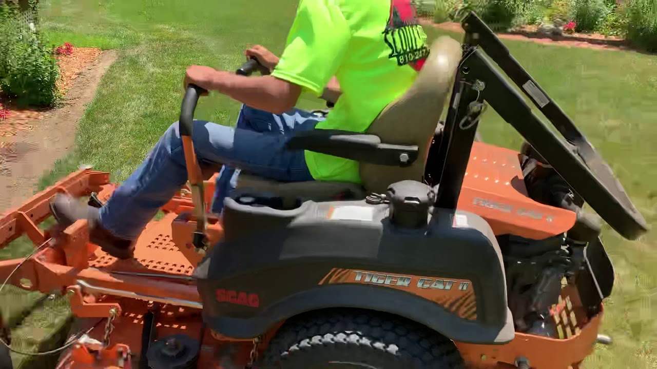 Scag Tiger Cat II action in the extreme heat