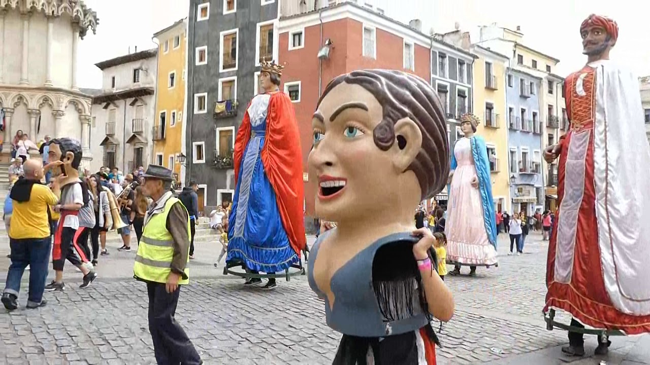 San Mateo Cuenca 2019 gigantes y Cabezudos