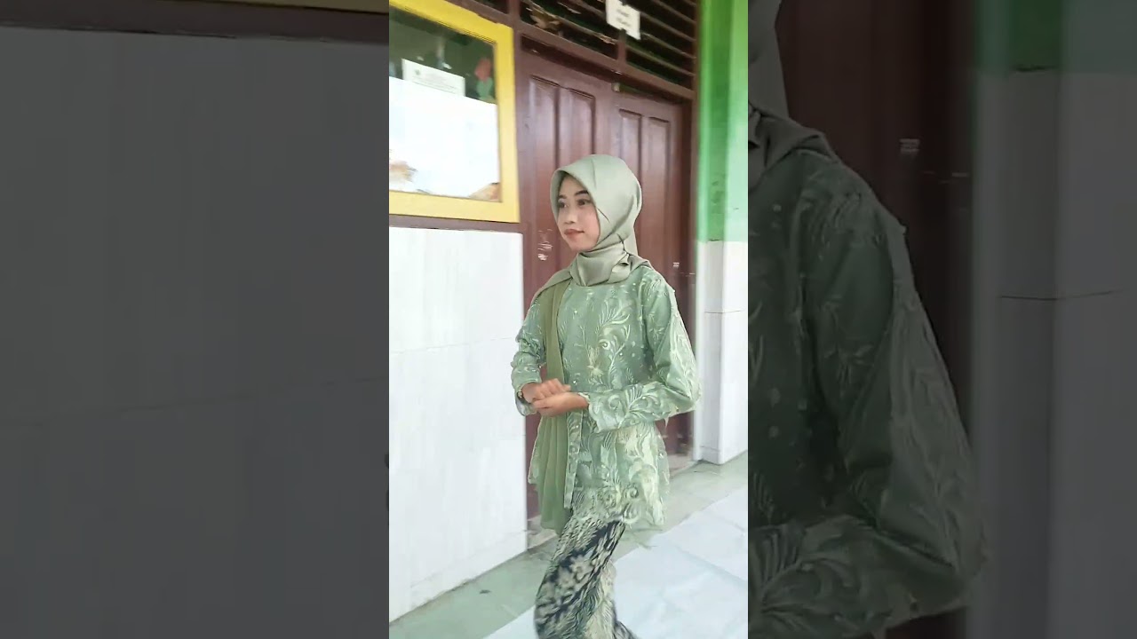 Lomba Busana Kebaya #salamhormat #busanakebaya #lombakartini