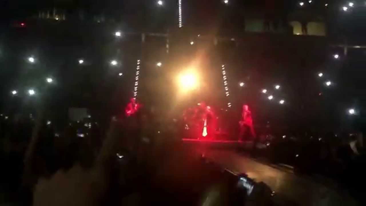 u2 - [04.09.2015 Turin] Intro People Have The Power + The Miracle