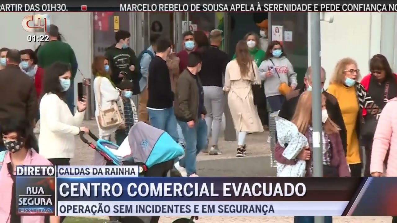 Março2022-Centro comercial evacuado nas Caldas da Rainha devido a incêndio