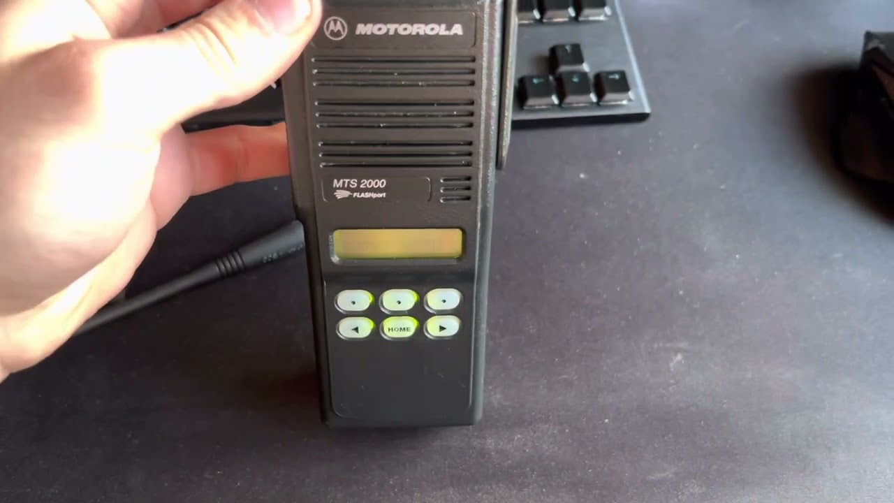 Hamfest Finds Part 3 - Motorola MTS2000 800MHz