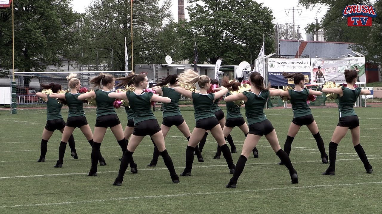 Premium Dancers beim Spiel Dragons - Vikings