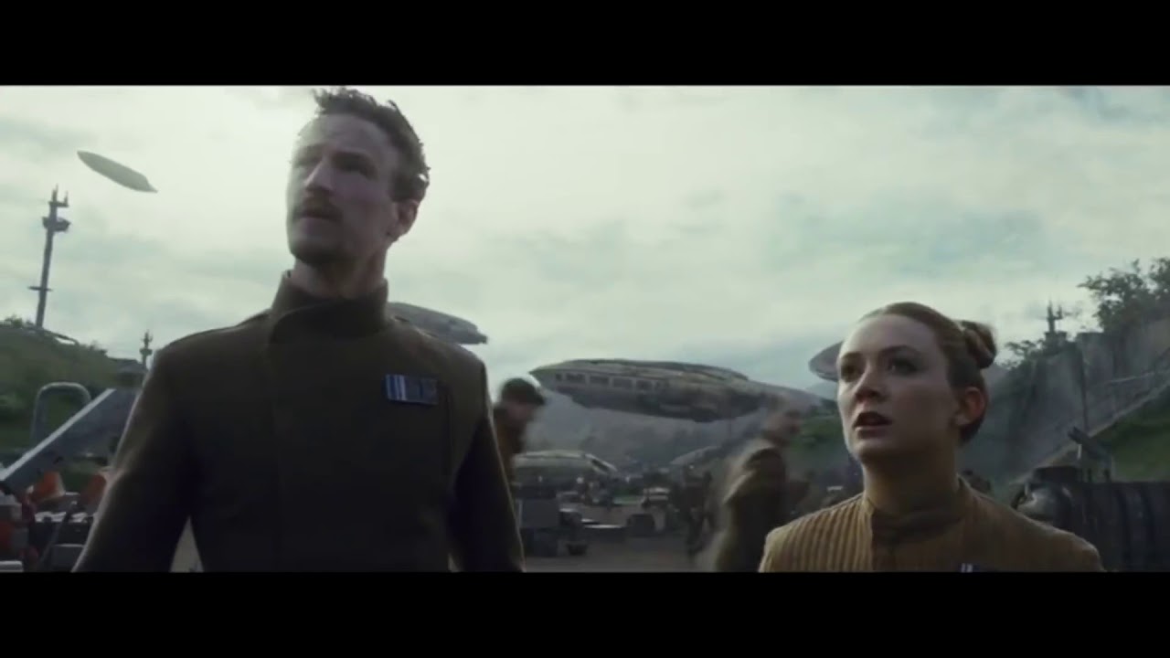 Star Wars 8 The Last Jedi Clip-First order dreadnought