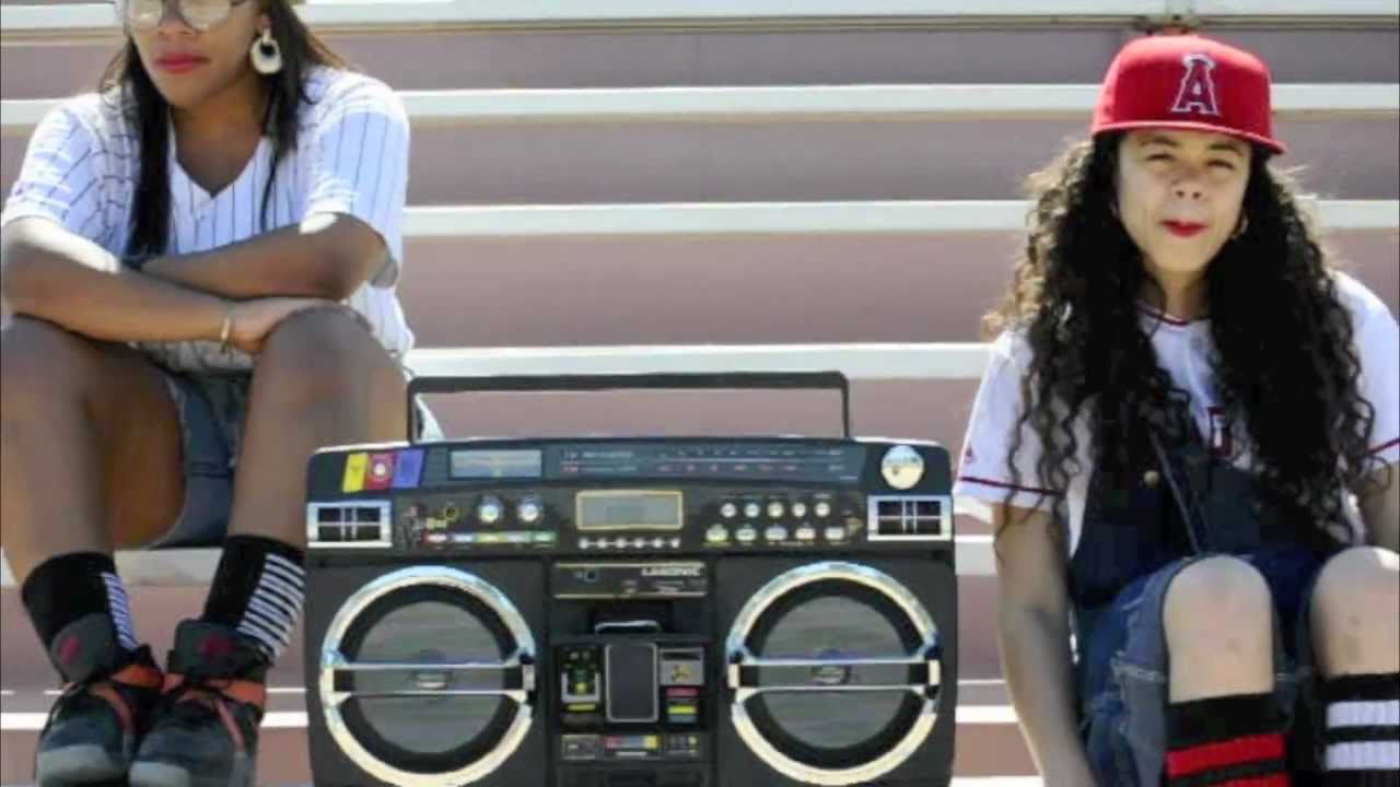 DOGG AVE STORY desi mo & tia b