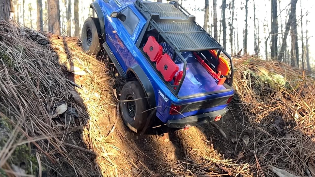 Traxxas TRX4 HighTrail sport trail riding 