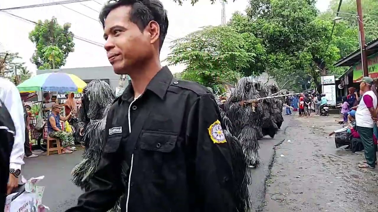 BARISAN PEDUKUHAN BUNGSING | HUT KELURAHAN GUWOSARI KE 79 TAHUN 2025