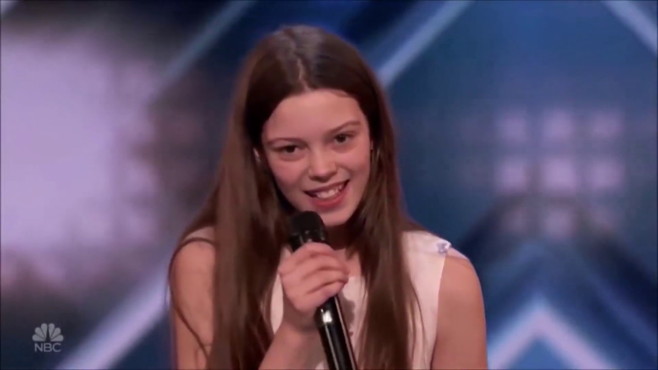 COURTNEY HADWIN 2018 | BOT&Atilde;O DE OURO| AMERICA'S GOT TALENT