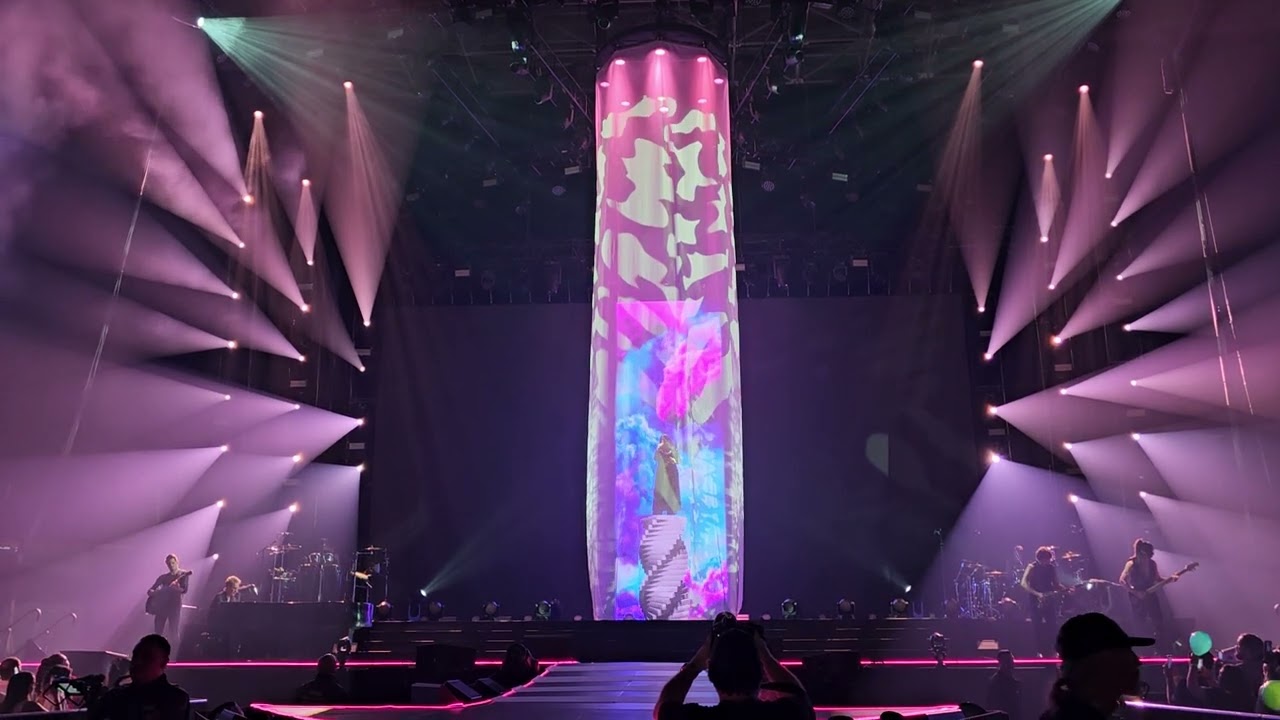 Laura Pausini, World Tour 2024 Movistar Arena, Santiago de Chile / Durar.