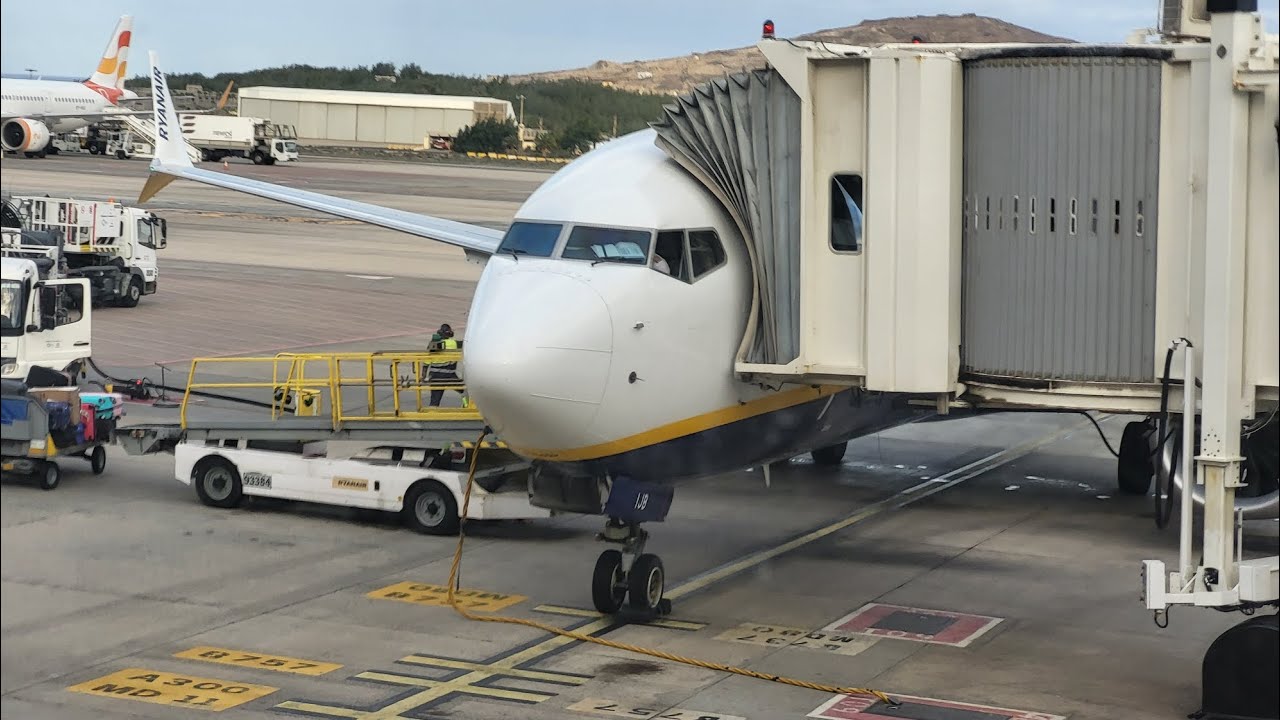 Ryanair | Great Flight On The B737-8MAX