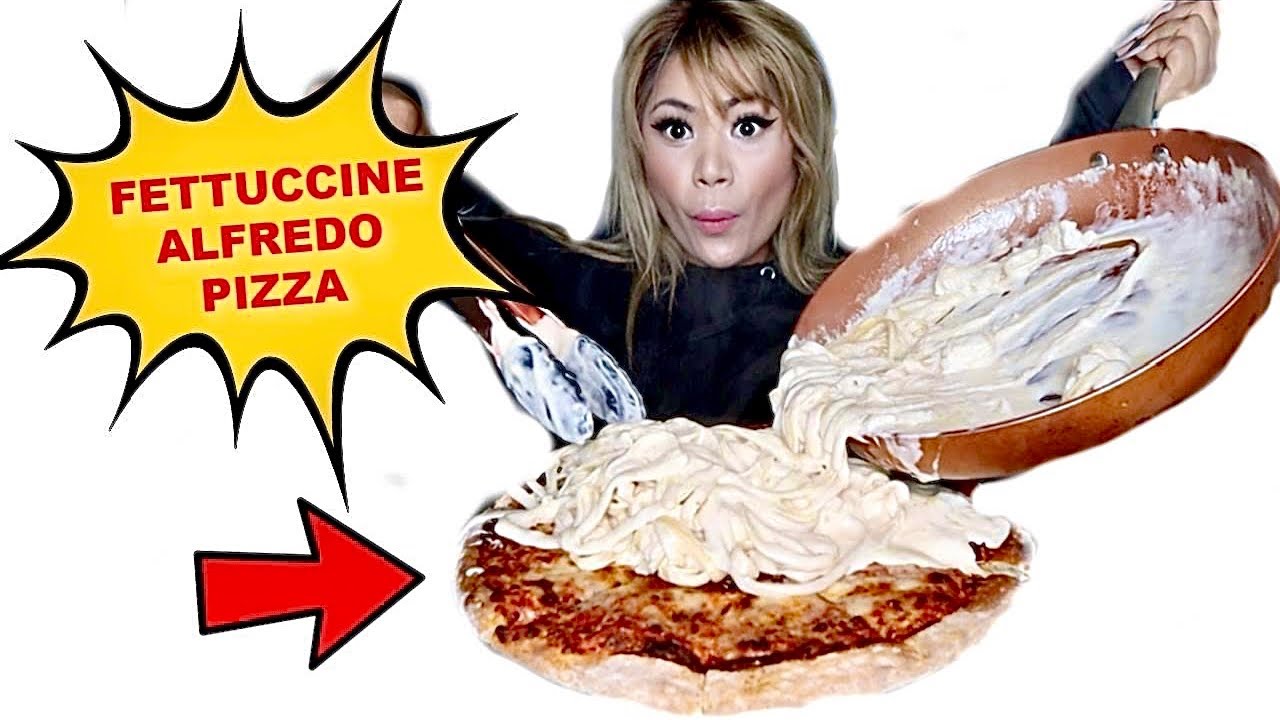 FETTUCCINE ALFREDO PIZZA MUKBANG