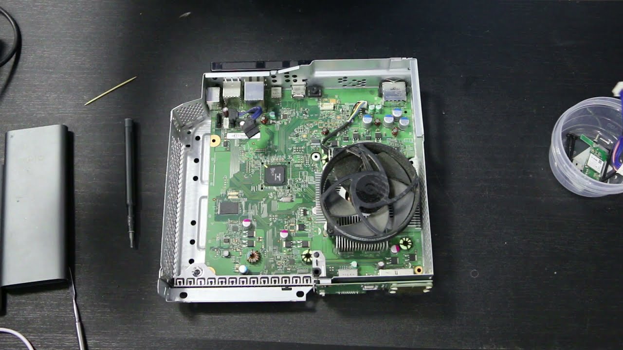 Xbox360e повреждённый разъём HDMI, чуть не поменял южный мост