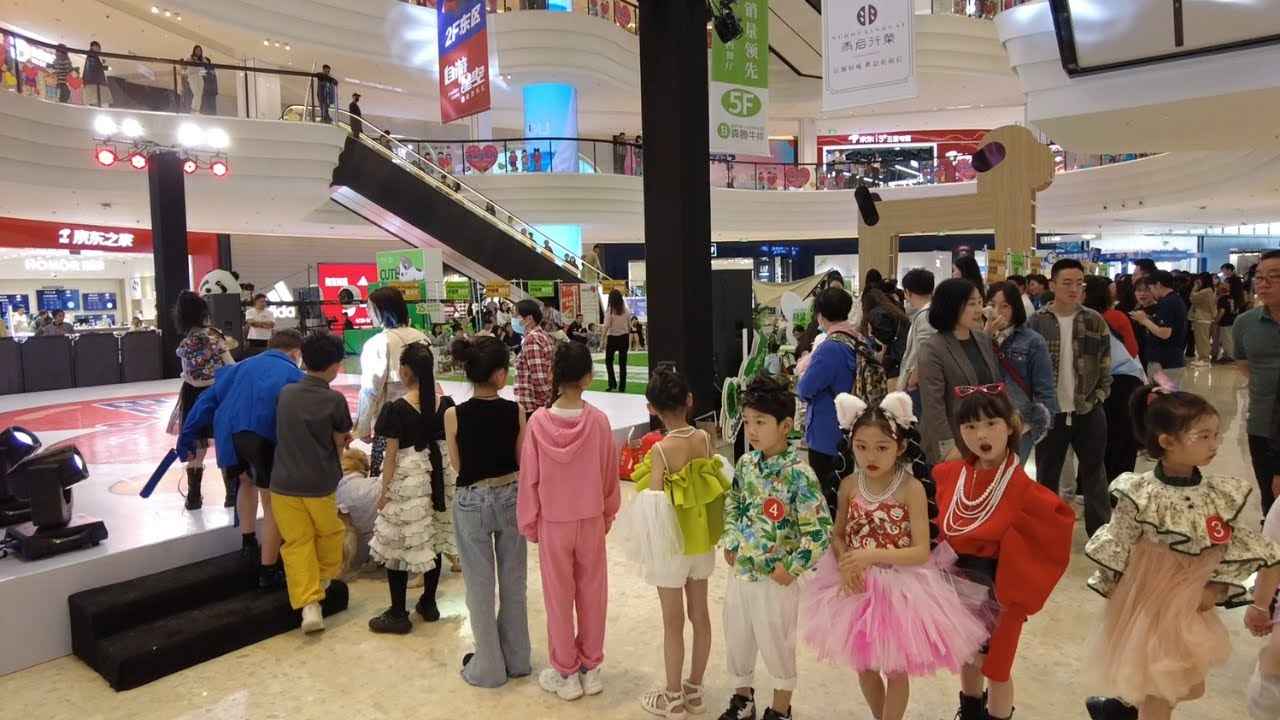 WUYUE MALL - What is Inside China&rsquo;s Most Beautiful Mall?
