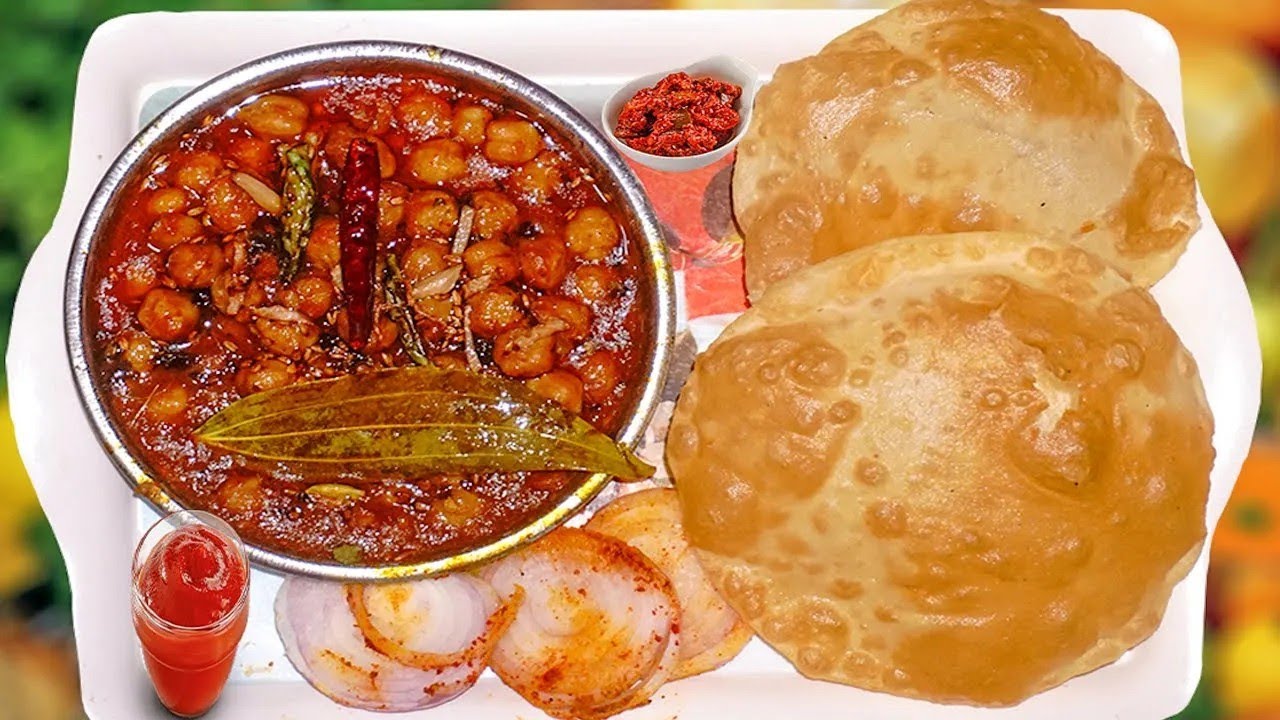 पंजाबी मसाला छोला और भटूरे एक बार ऐसे बनाएंगे तो बाकी सब तरीके फेल हो जायेंगे  |