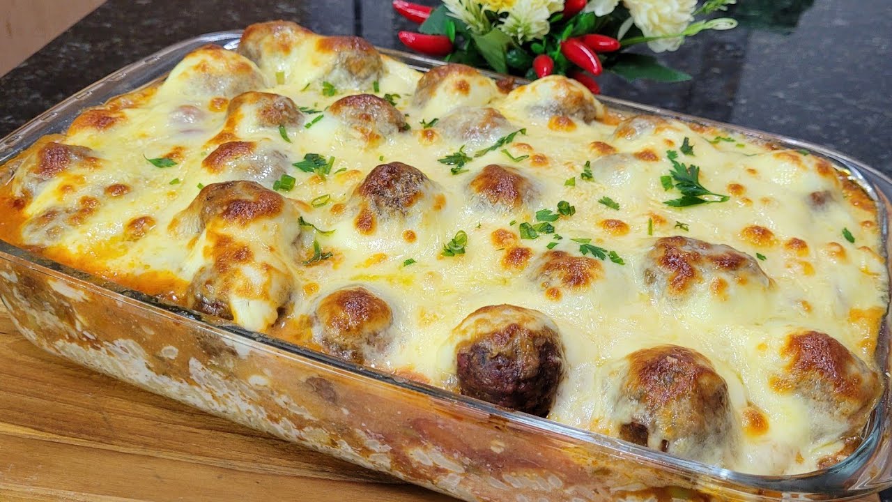 MACARRÃO QUE FORNO COM ALMÔNDEGAS CREMOSO!! ALMOÇO COMPLETO FÁCIL E DELICIOSO!!