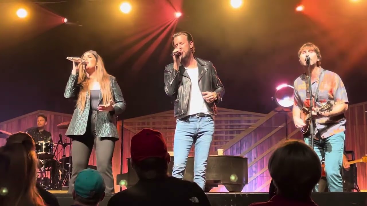 Lady A - Love You Back (Live) - Toyota Oakdale Theatre, Wallingford, CT - 10/19/23