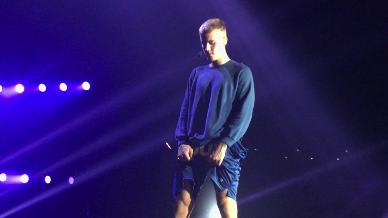 JUSTIN BIEBER - The feeling. LIVE IN FRANCE 24/06/2017.