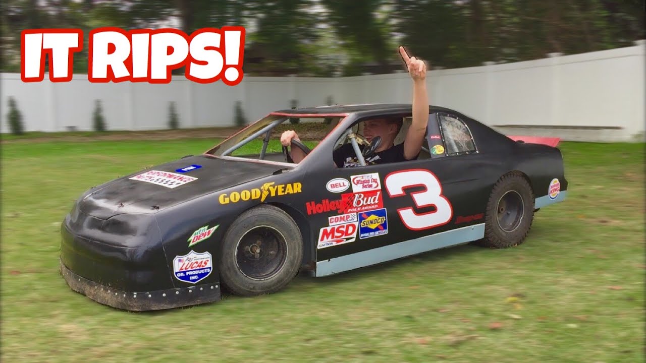 Уменьшенный в два раза NASCAR готов к гонке! Это просто безумие!