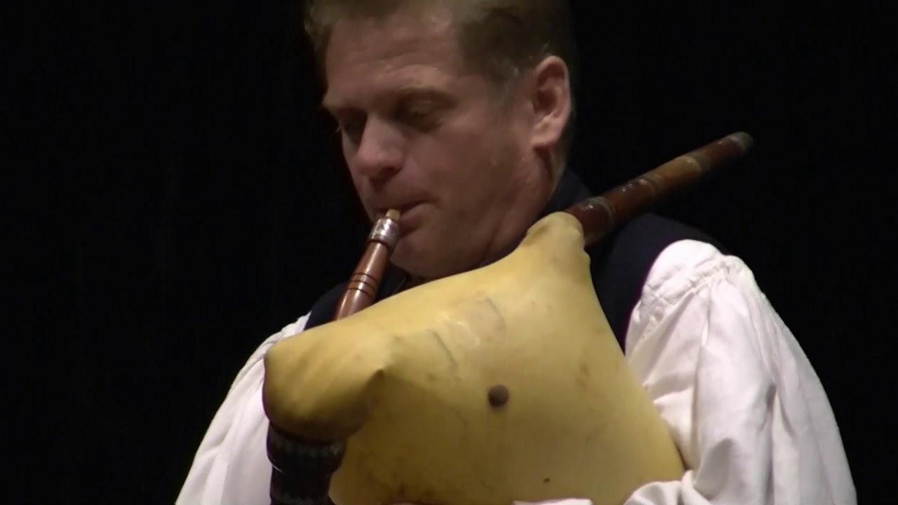 HRVATSKI GAJDAŠKI ORKESTAR , Hrvatska  :  Nastup na gajdaškom festivalu