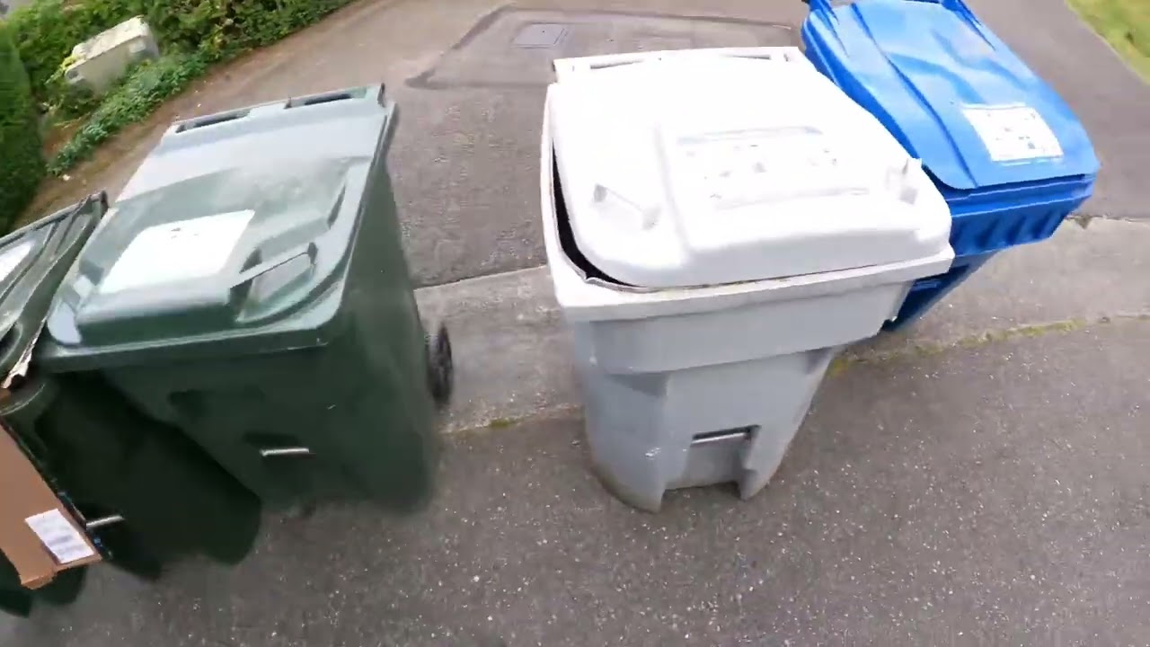 Curotto can garbage truck compost POV