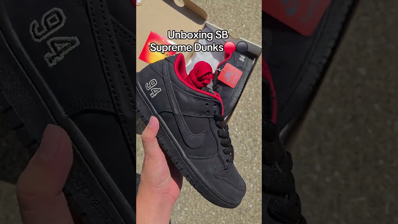 Unboxing Nike Dunk Low SB Supreme 