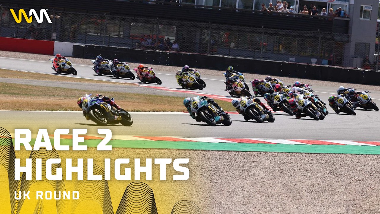 HIGHLIGHTS from a dramatic Race 2 at Donington Park 🍿 | 2026 #WorldWCR 🇬🇧