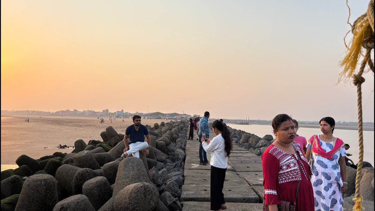 হোলির দিনএ দীঘার সৈকত 🌊এ বিকেলে পর্যটক এর ভিড় কেমন রয়েছে দেখে নিন LIVE #digha