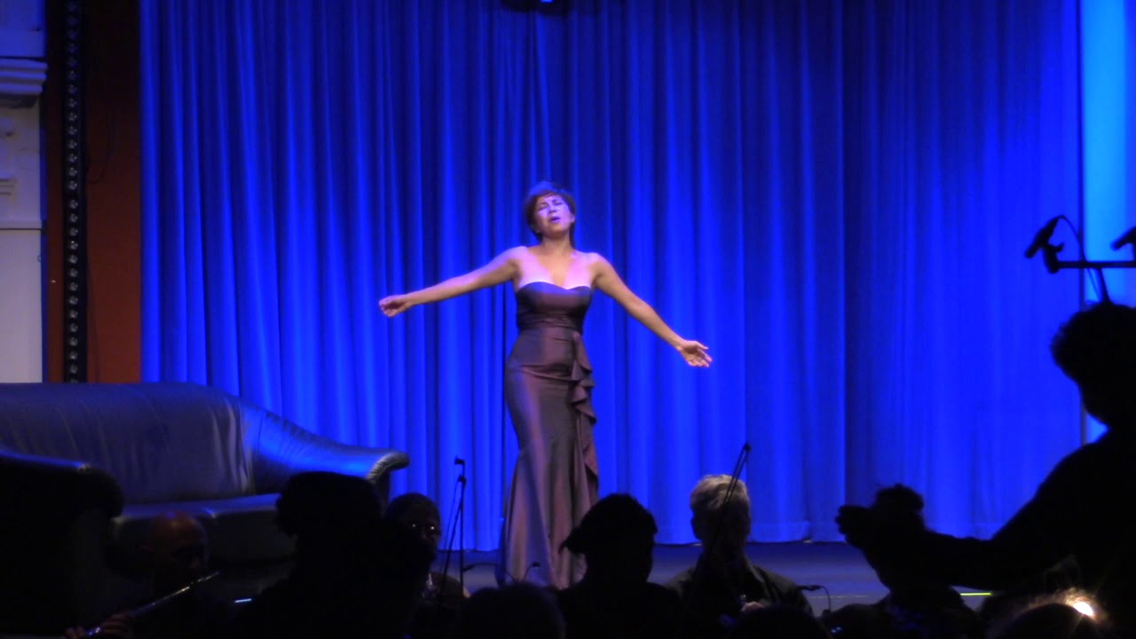 Sempre Libera - Alejandra Sandoval, Soprano