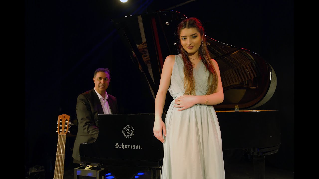 بطل الحكايه  , غزل غريّب وجوني ابونصار  ghazal ghrayeb  