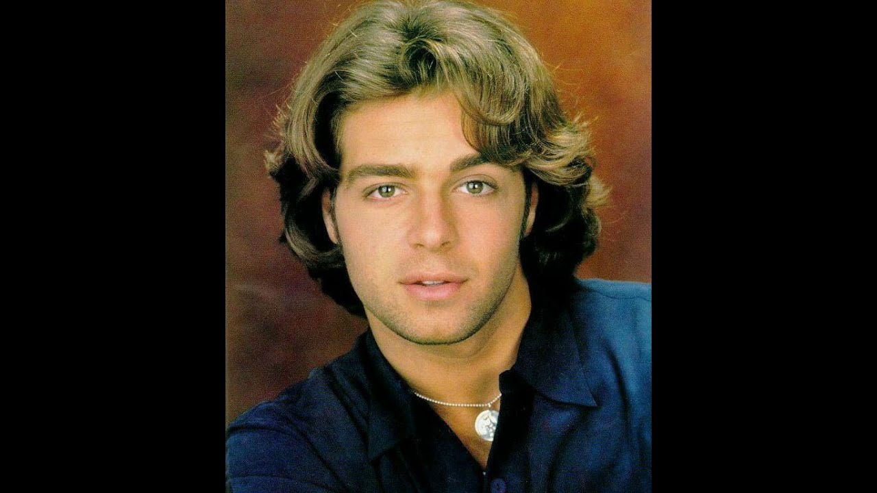 A young Joey Lawrence