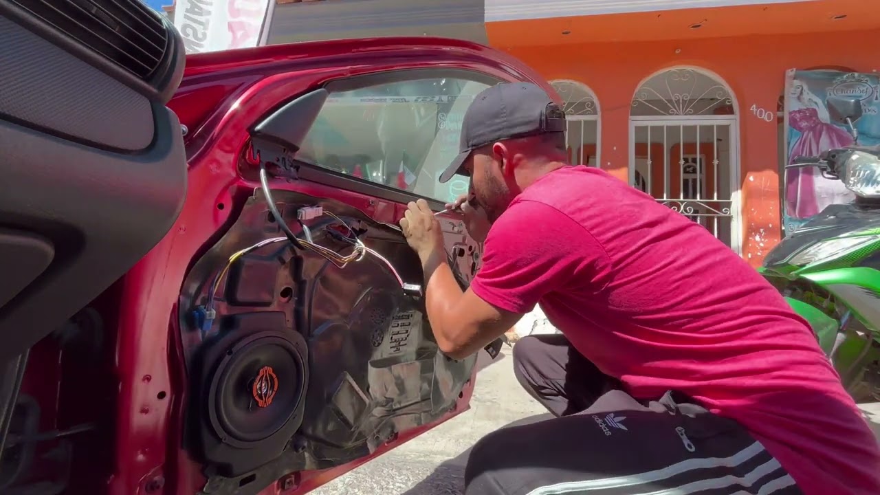 ELIMINANDO RUIDO DE PUERTAS DE MI DODGE STRATUS | ROMAN ALVAREZ