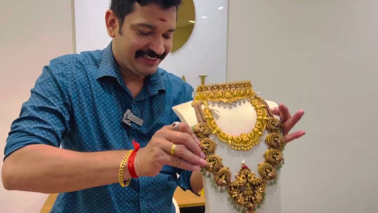 എന്റെ പൊന്നോ അതിശയിപ്പിക്കുന്ന കളക്ഷൻസ്‌ 🥰🥰🥰🥰